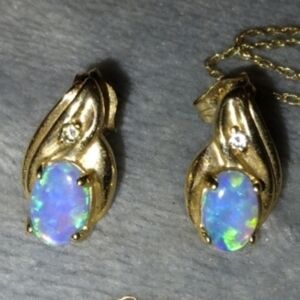 10k Gold Opal Earrings with diamont chip accent
